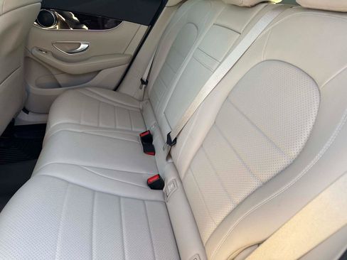 Used 2022 Mercedes-Benz GLC 300 image 15