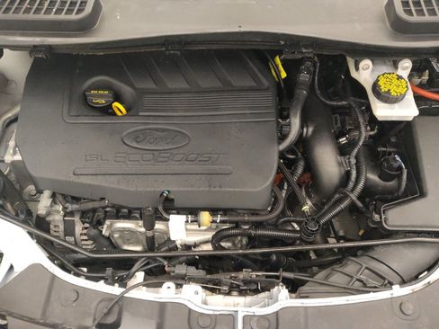 Used 2017 Ford Escape SE w/ Equipment Group 201A FWD image 30