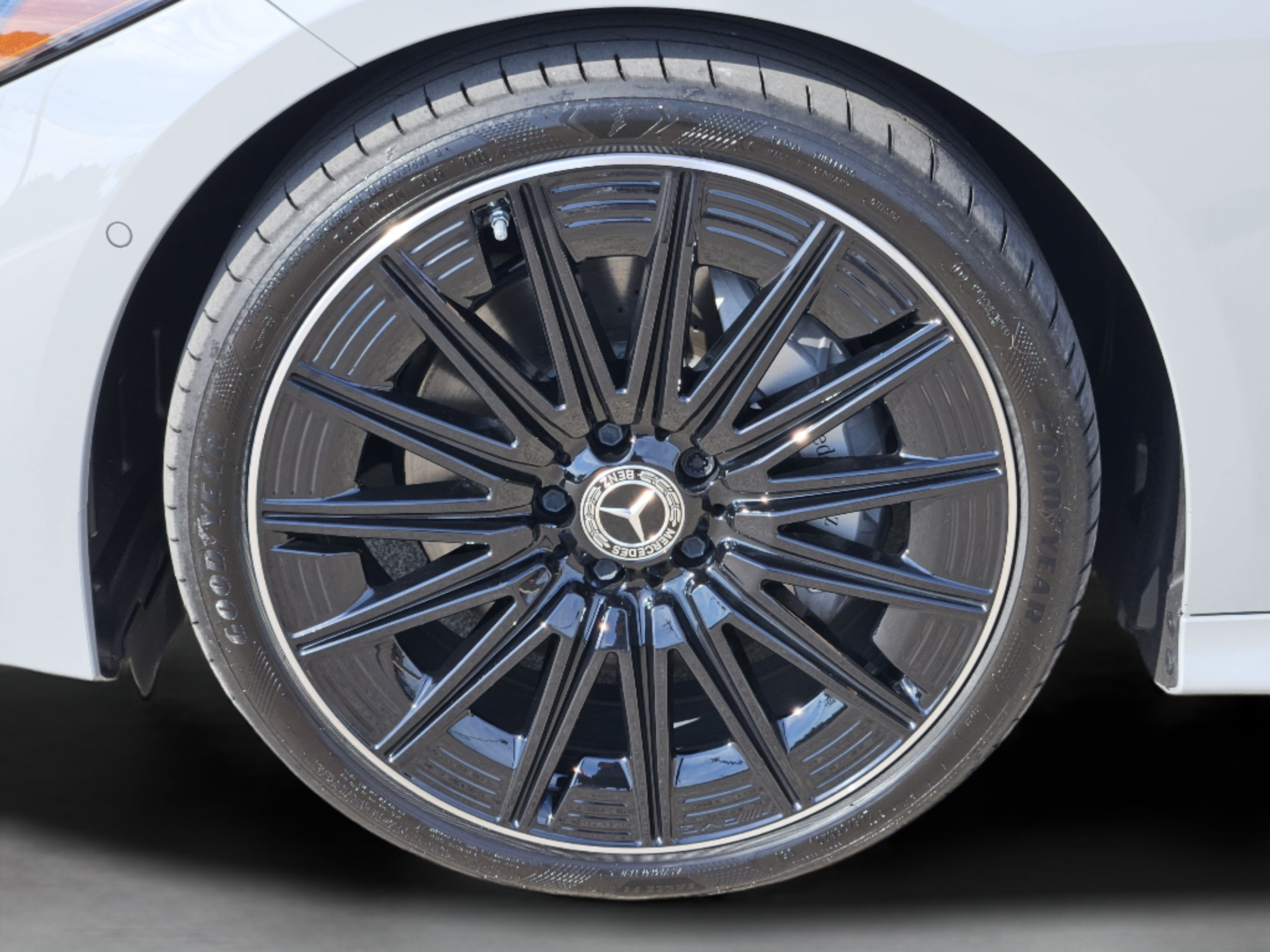Used 2026 Mercedes-Benz CLE 300 4MATIC Coupe image 12