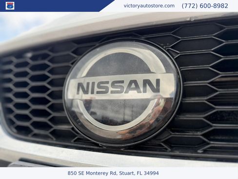 Used 2020 Nissan Versa SV FWD image 50