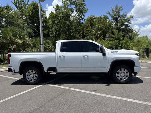 New 2026 Chevrolet Silverado 2500 High Country w/ High Country Premium Package AWD/4WD image 2