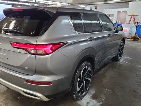 Used 2023 Mitsubishi Outlander Ralliart image 6