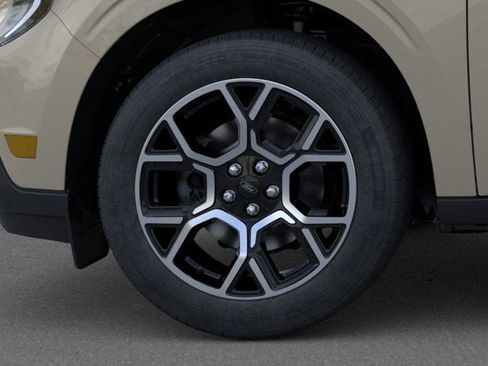 New 2025 Ford Maverick Lariat image 20