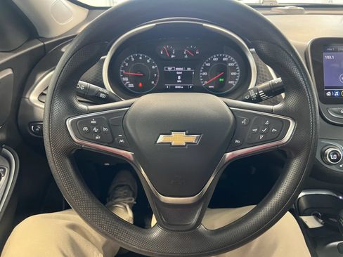 Used 2024 Chevrolet Malibu LT FWD image 27
