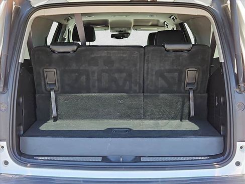 Certified 2019 Chevrolet Tahoe LT AWD/4WD image 10