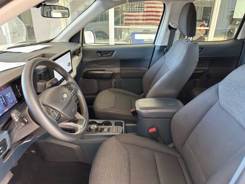 Certified 2025 Ford Maverick XL FWD image 17