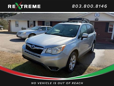 Used 2014 Subaru Forester 2.5i Premium w/ All-Weather Package image 2