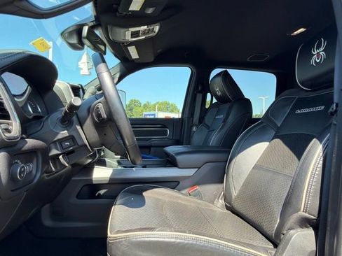Used 2022 RAM 2500 Laramie AWD/4WD image 29