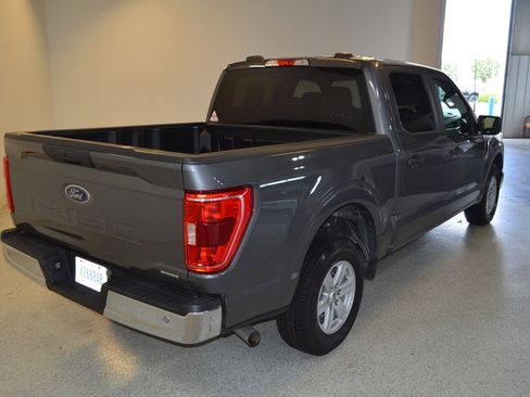 Used 2023 Ford F150 XLT image 3