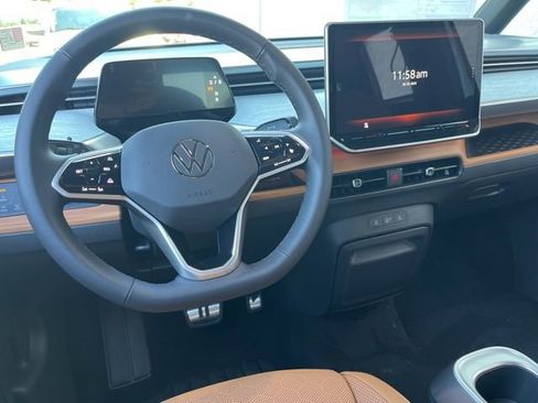 New 2025 Volkswagen ID. Buzz Pro S Plus image 37