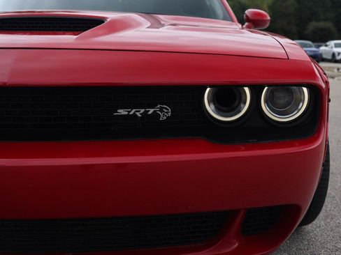 Used 2016 Dodge Challenger SRT Hellcat RWD image 14