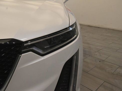 Used 2020 Cadillac XT6 Sport w/ Platinum Package image 9