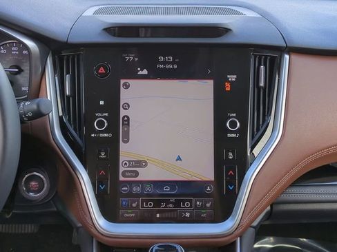 Used 2021 Subaru Outback Touring XT AWD/4WD image 18