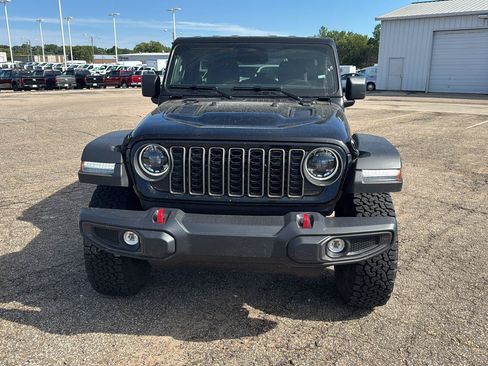 Used 2026 Jeep Wrangler Unlimited Rubicon AWD/4WD image 8