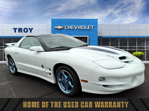 Used 1999 Pontiac Firebird Formula RWD image 1