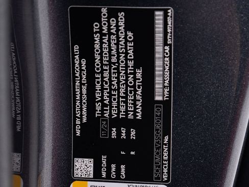 Used 2025 Aston Martin Vanquish RWD image 42