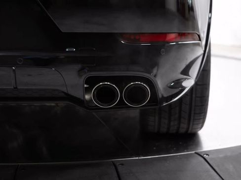 Certified 2026 Porsche Cayenne Coupe AWD/4WD image 20