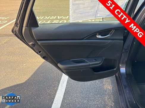 Used 2021 Honda Insight Touring image 10