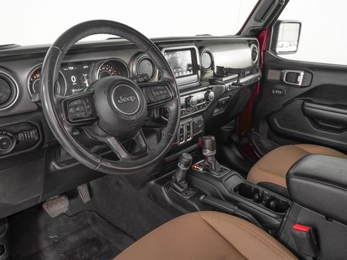 Used 2021 Jeep Wrangler Willys image 14