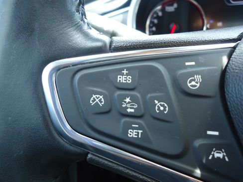 Used 2020 Chevrolet Malibu Premier FWD image 21