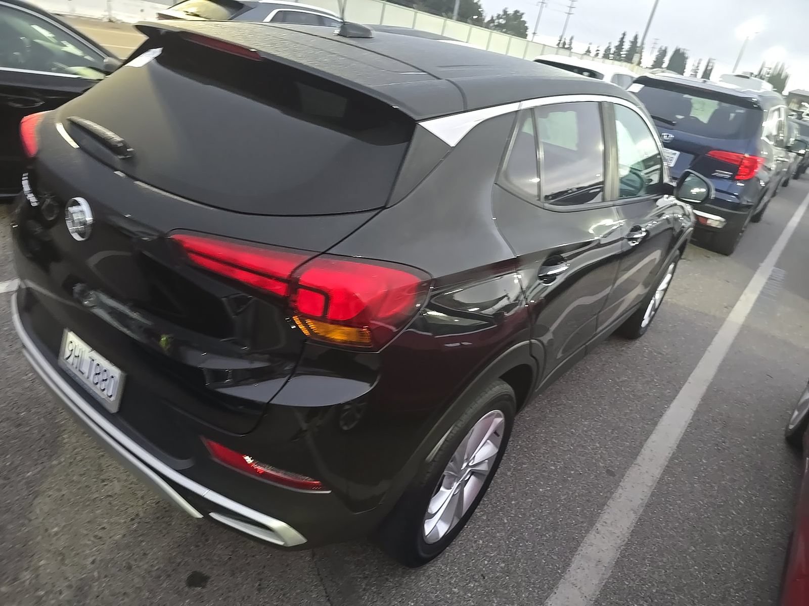Used 2023 Buick Encore GX Preferred w/ Cold Weather Comfort Package FWD image 6