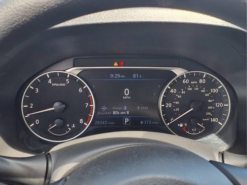 Used 2025 Nissan Altima 2.5 SV FWD image 18