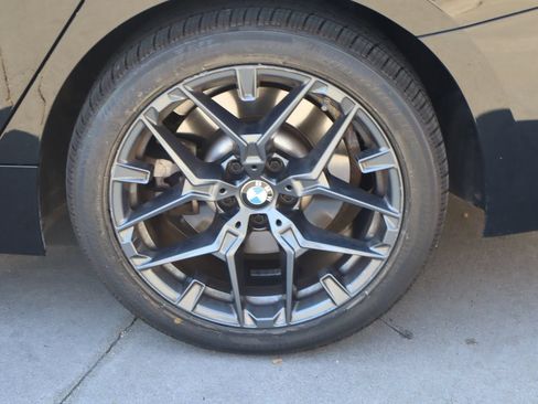 Used 2026 BMW 330i xDrive Sedan AWD/4WD image 27
