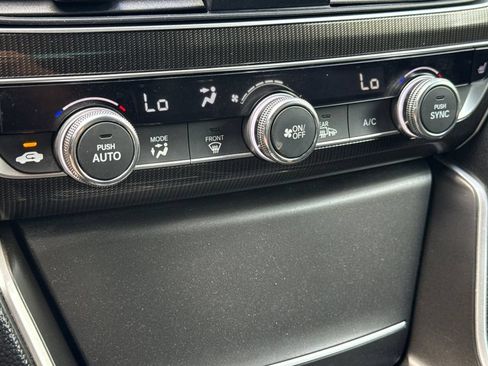 Certified 2021 Honda Accord Sport image 19