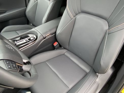 New 2026 Toyota Crown Signia AWD/4WD image 21