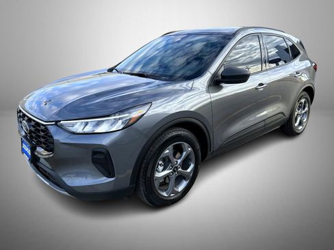 Used 2025 Ford Escape ST-Line w/ Equipment Group 301A image 1