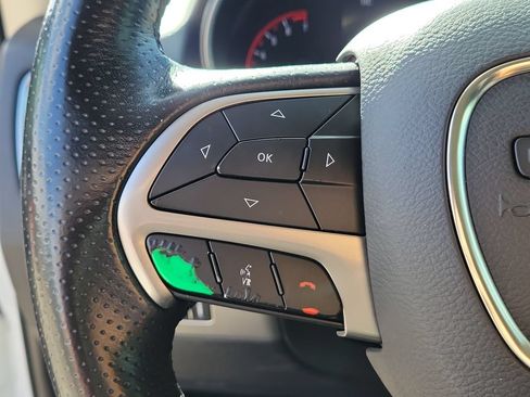 Used 2020 Dodge Durango SXT RWD image 25