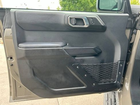 Used 2025 Ford Bronco Outer Banks AWD/4WD image 22
