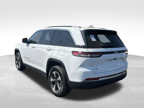 Used 2024 Jeep Grand Cherokee Limited 4xe image 5