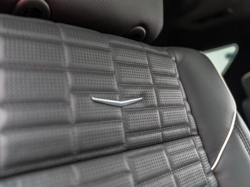 Used 2023 Cadillac Escalade Premium Luxury Platinum image 55