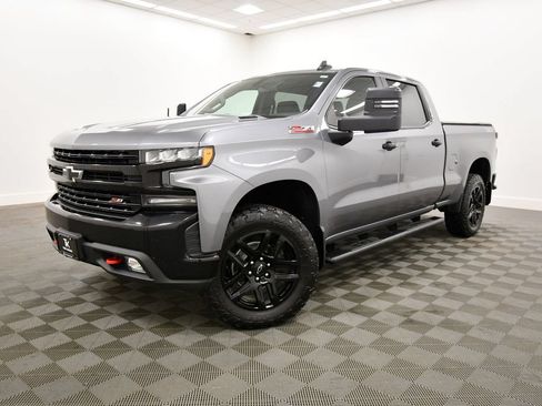 Used 2022 Chevrolet Silverado 1500 LT Trail Boss w/ Bed Protection Package AWD/4WD image 2