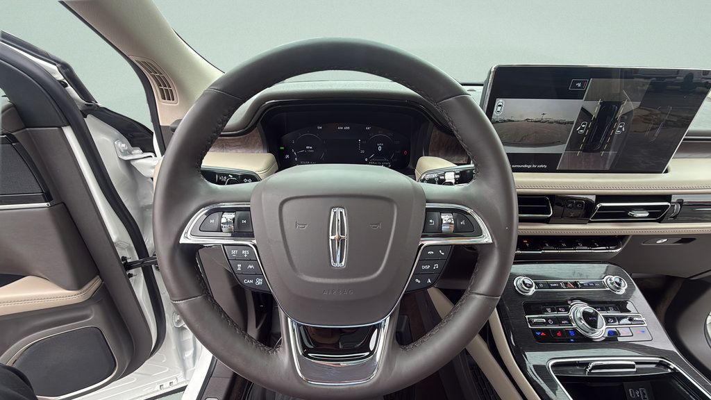 Used 2023 Lincoln Nautilus Reserve w/ Equipment Group 201A AWD/4WD image 21