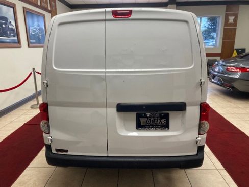Used 2020 Nissan NV200 S image 6