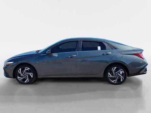 New 2026 Hyundai Elantra Limited w/ Cargo Package image 2