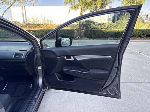 Used 2015 Honda Civic EX image 15