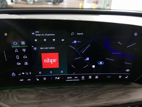 Certified 2025 Audi Q5 2.0T Premium Plus w/ Premium Plus image 19