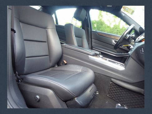Used 2015 Mercedes-Benz E 350 4MATIC Sedan image 16