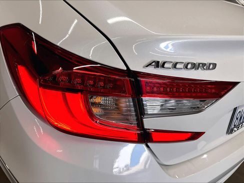 Used 2021 Honda Accord EX image 30