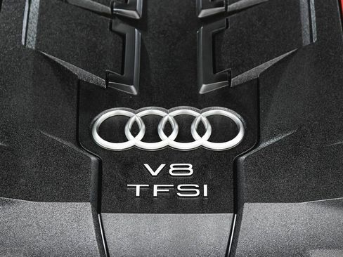 Used 2023 Audi S8 image 79