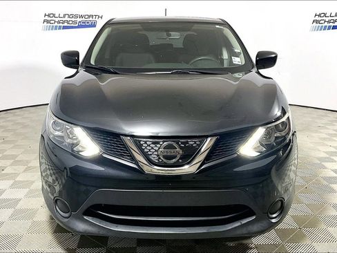 Used 2018 Nissan Rogue Sport S w/ S Appearance Package image 2