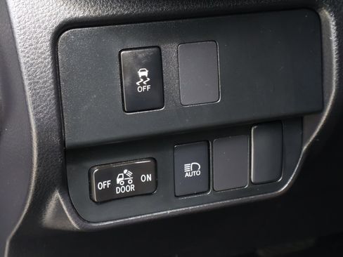 Used 2023 Toyota Tacoma SR w/ SR Convenience Package image 23