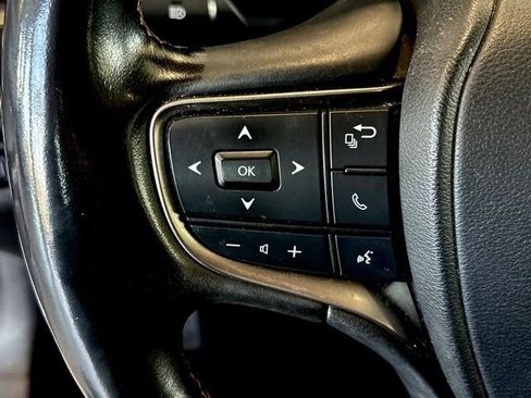 Used 2022 Lexus UX 200 w/ Premium Package image 28