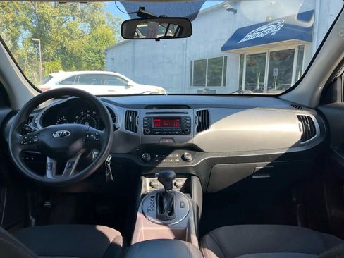 Used 2015 Kia Sportage LX AWD/4WD image 16