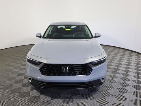 Used 2024 Honda Accord Touring image 2