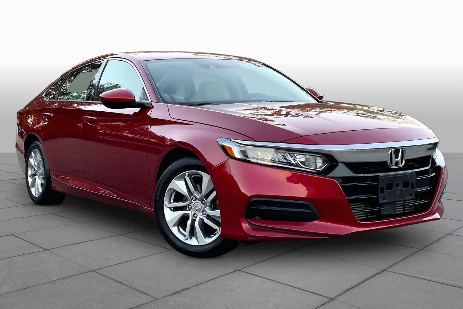 Used 2019 Honda Accord LX image 3