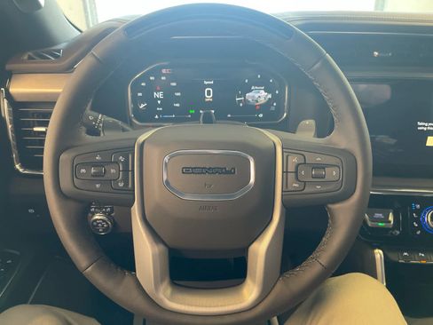 New 2026 GMC Sierra 1500 Denali AWD/4WD image 38